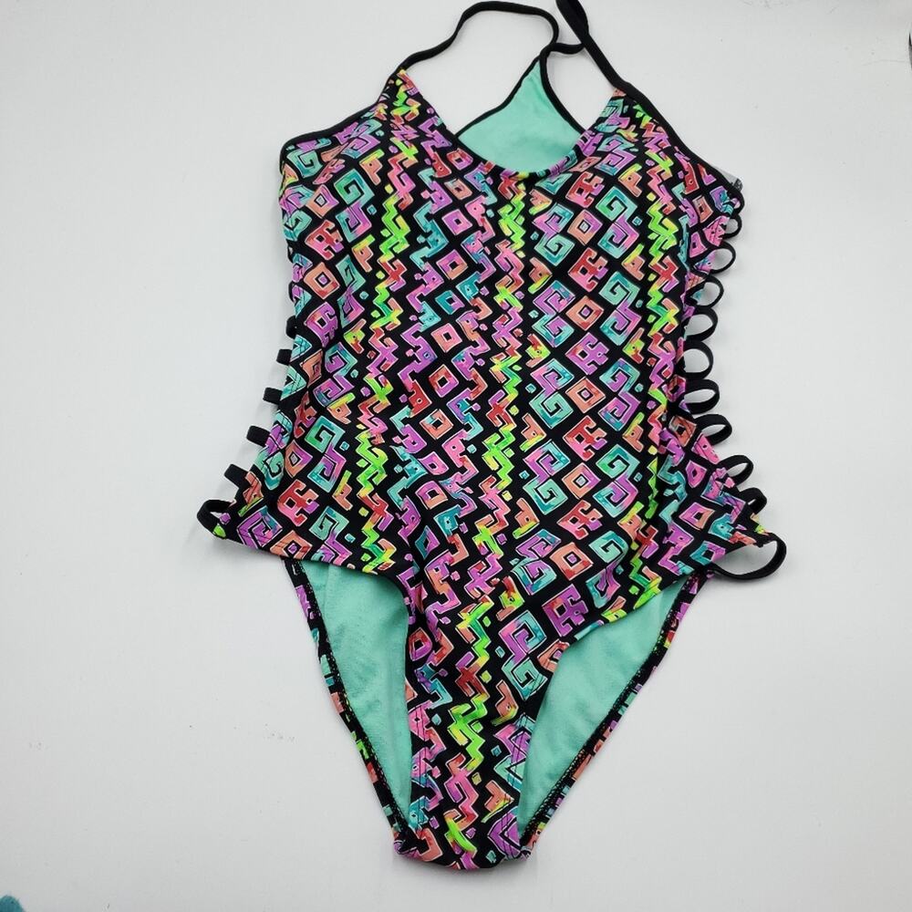 4/$25 Blend 4 Thee Retro Print Lena One Piece Size M